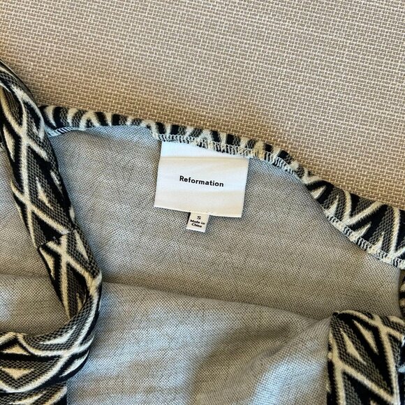 NEW Reformation Birch Tank Knit Top Small Art Deco Pattern Slightly Stretch - Picture 7 of 9